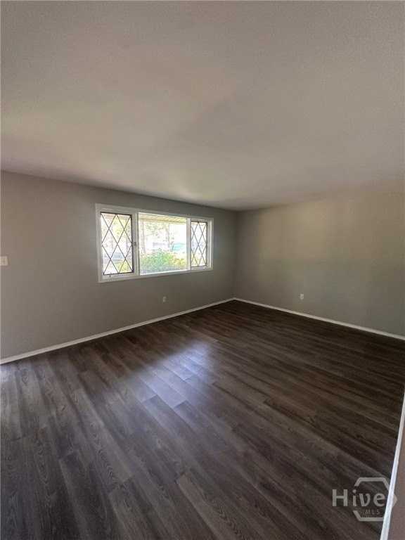 29 Ventura Blvd - Photo 6 of 12