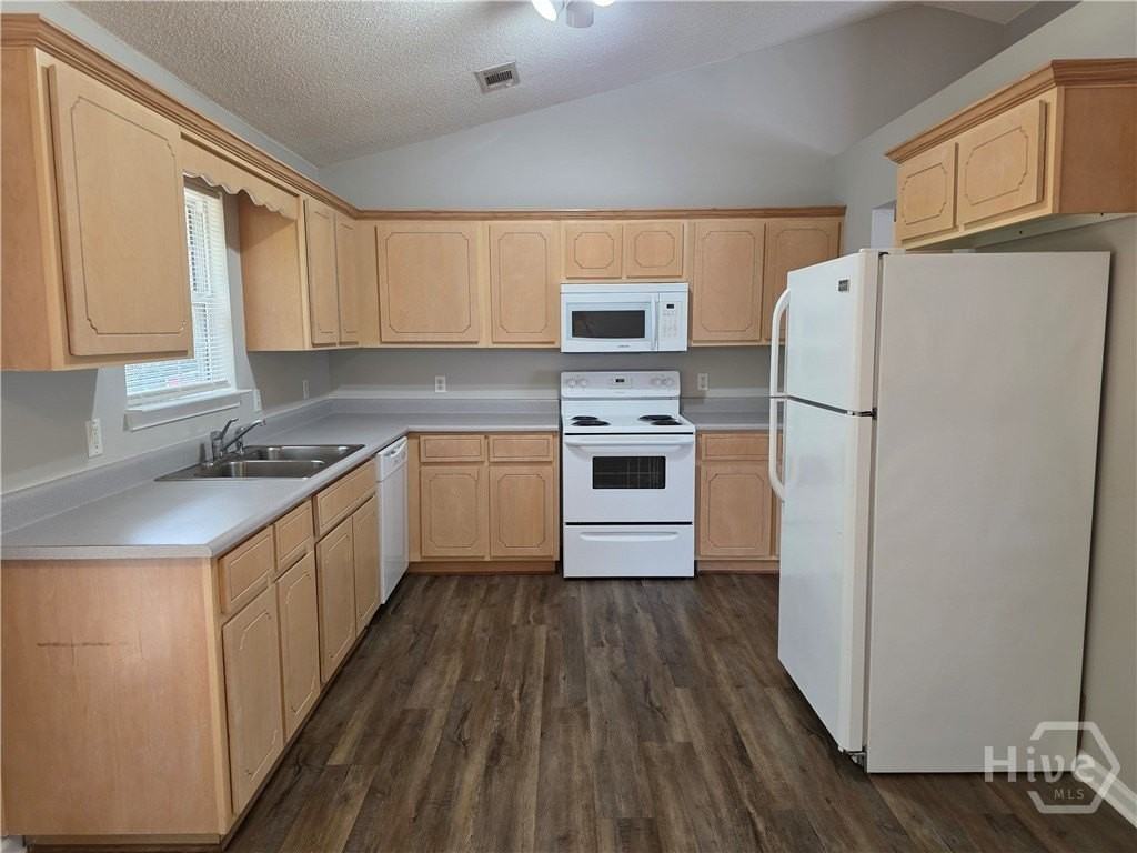 200 Deer Rd - Photo 4 of 20