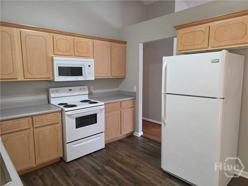 200 Deer Rd - Photo 6 of 20