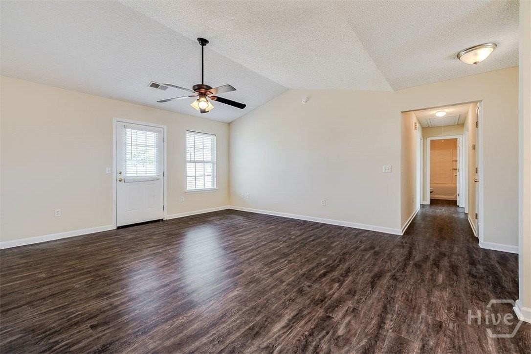404 Pine Top Rd - Photo 5 of 29