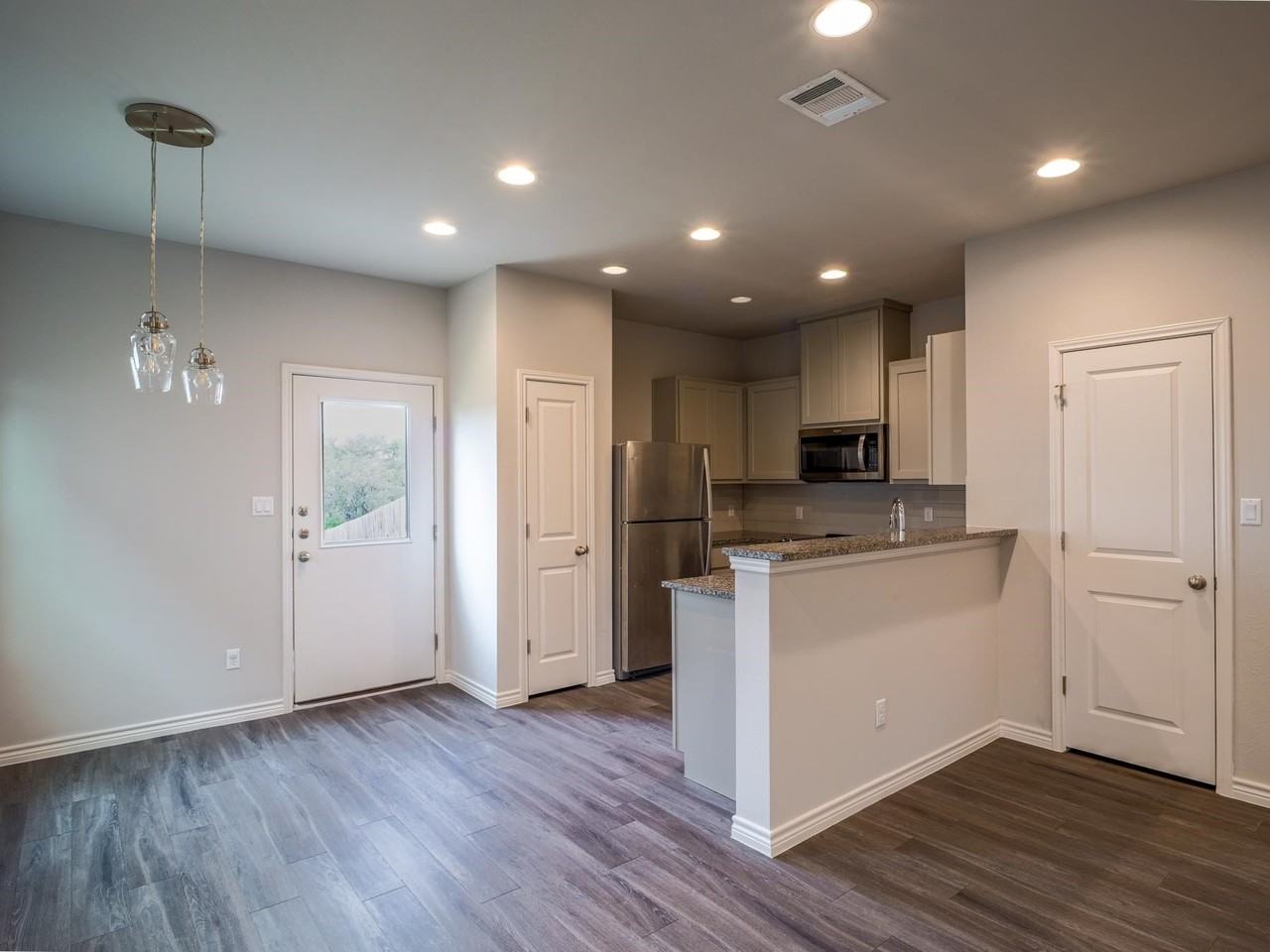 224 Peruna Dr - Photo 7 of 30