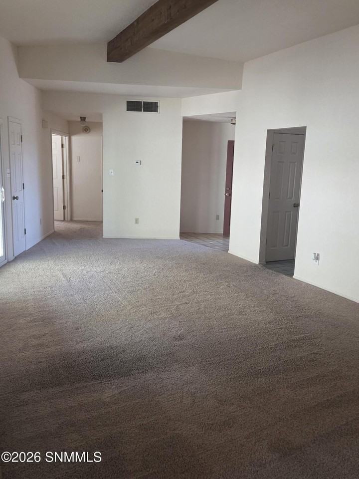 3113 Las Placitas Rd - Photo 5 of 21