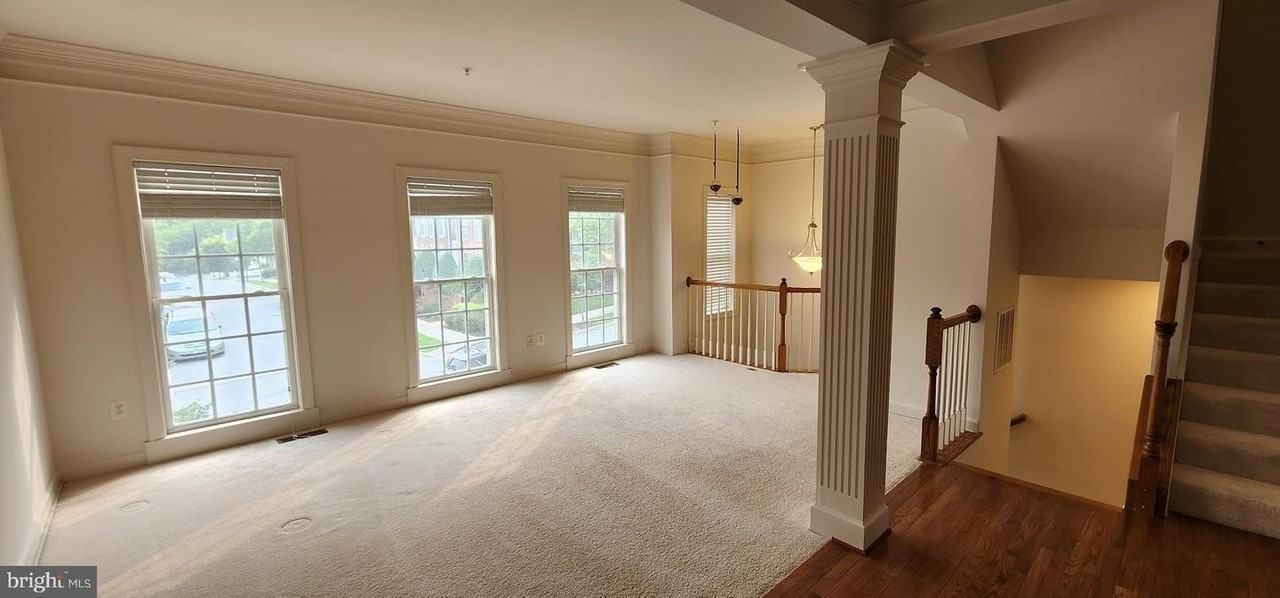 23812 Burdette Forest Rd - Photo 4 of 36