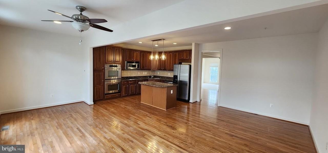 23812 Burdette Forest Rd - Photo 7 of 36