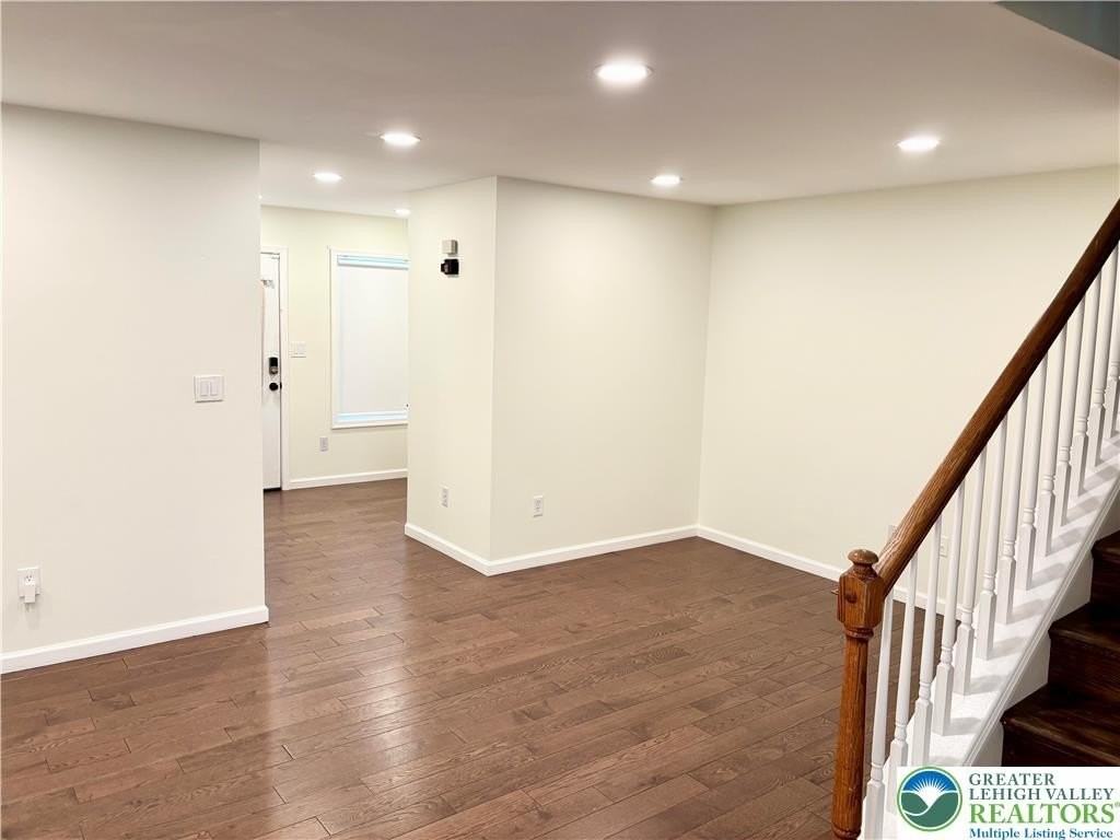 1319 Mohr Cir - Photo 7 of 32