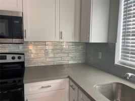 featured image of 4281 Riverside Dr #1