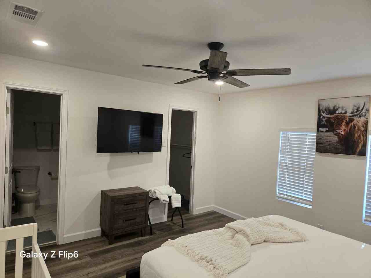 Carnation Dr - Photo 3 of 14