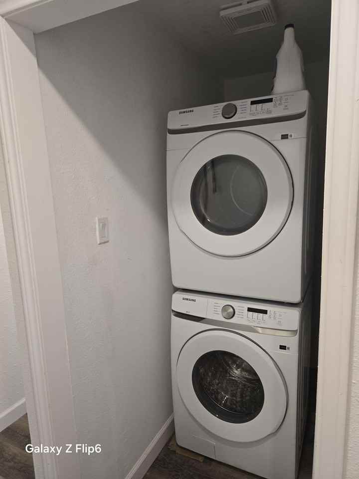 Carnation Dr - Photo 5 of 14