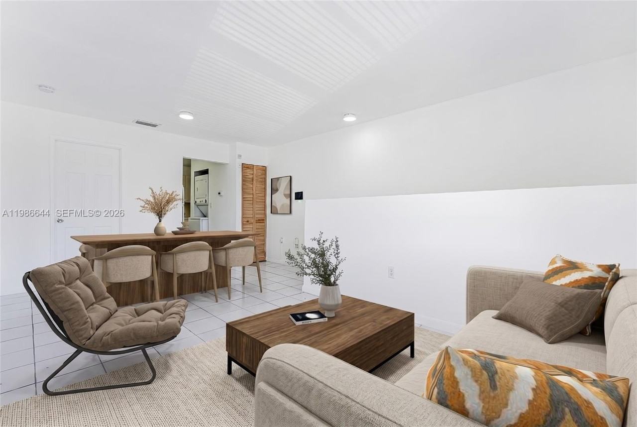 15260 Sw 80th St #10 - Photo 7 of 26