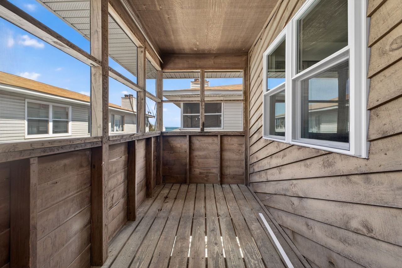 1415 East Ocean View Avenue - Photo 7 of 15