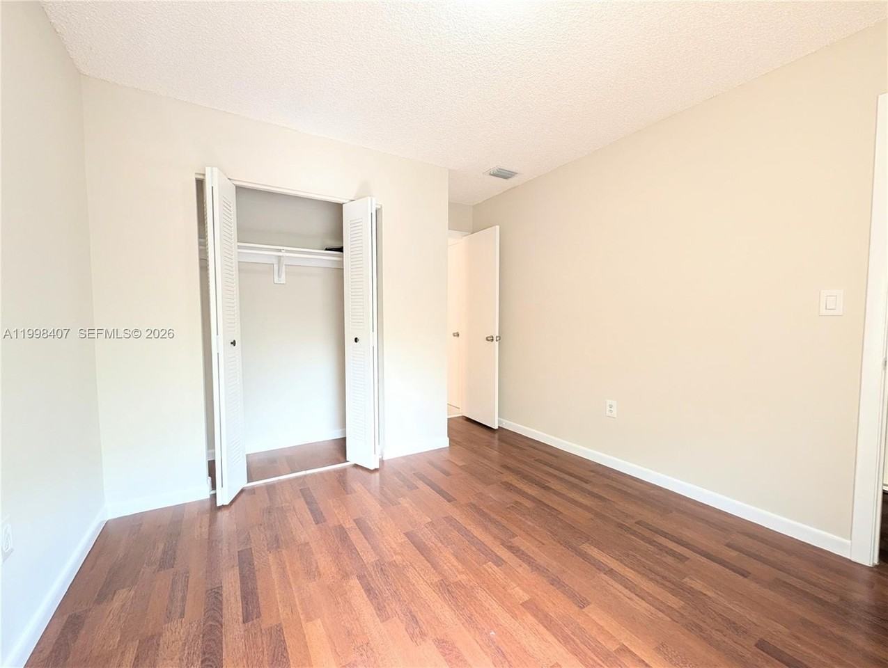 58 Sw 14th Ter - Photo 6 of 33