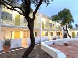 featured image of 720 S 5th Ave