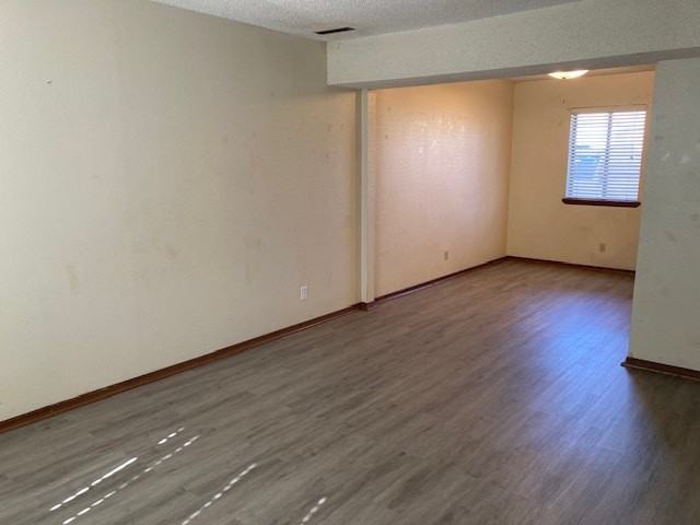 309 West Hedde Street - Photo 2 of 8