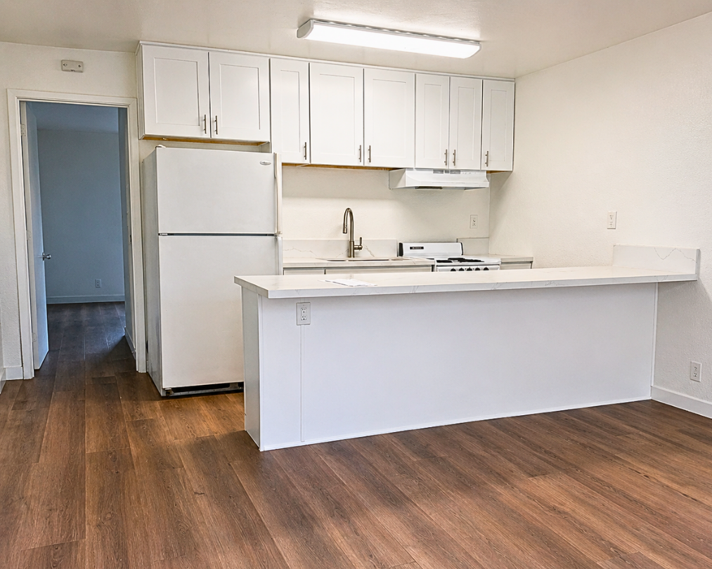 4218 46th Street - Photo 6 of 44