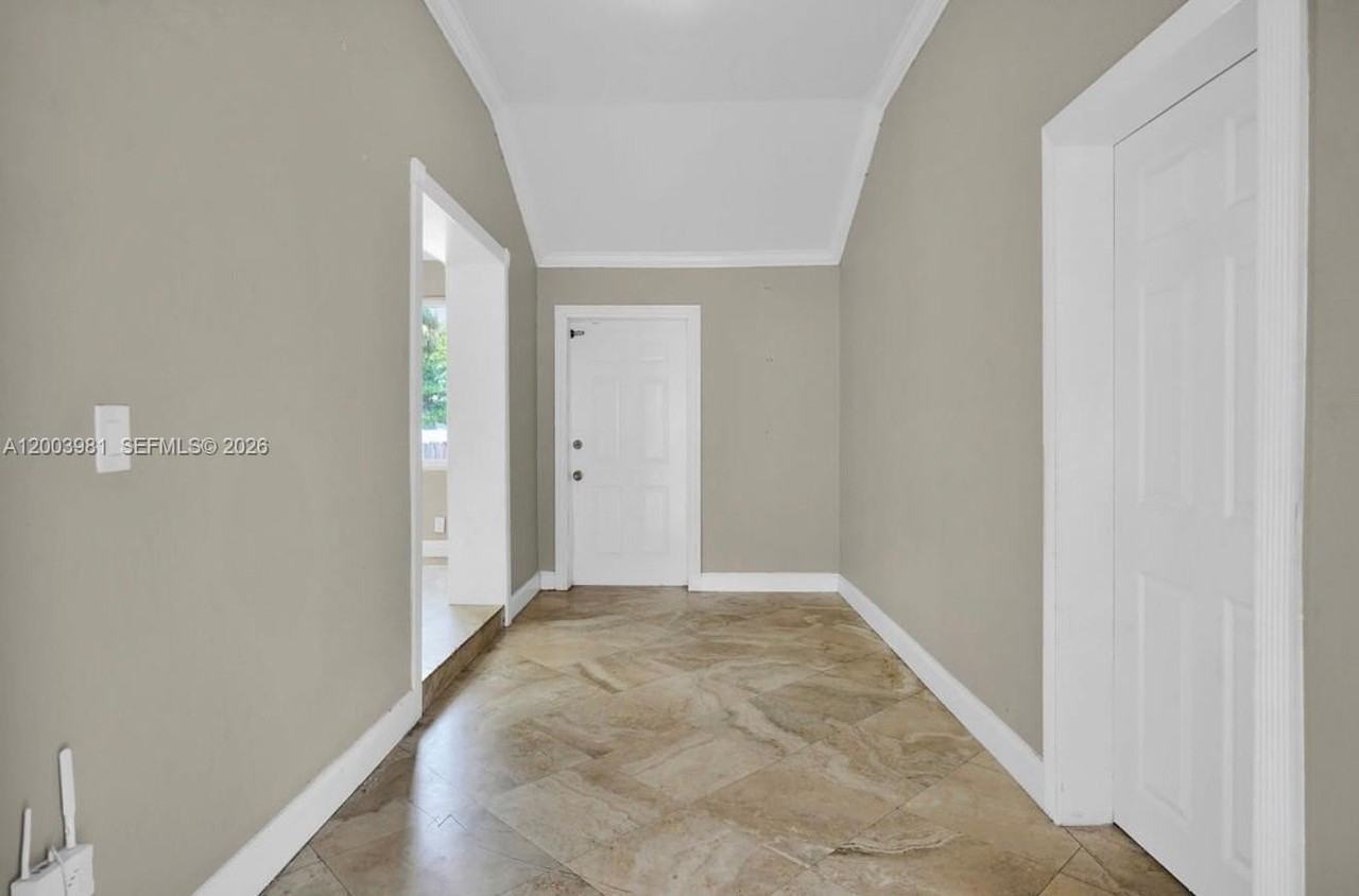 1630 Van Buren St - Photo 3 of 13