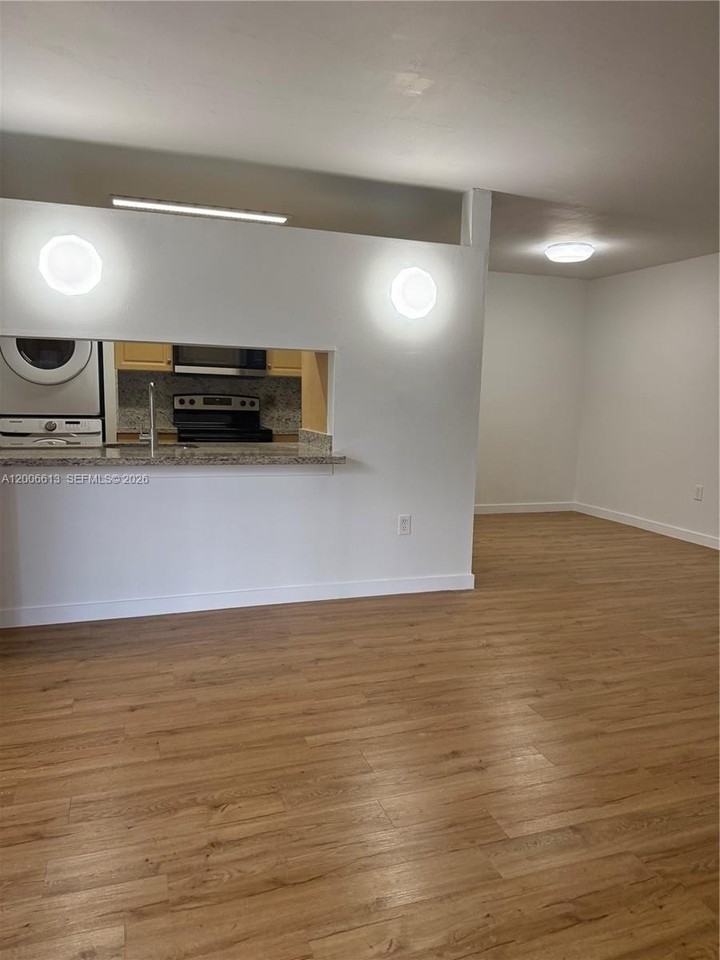 15675 Sw 74th Circle Dr #5 - Photo 5 of 22