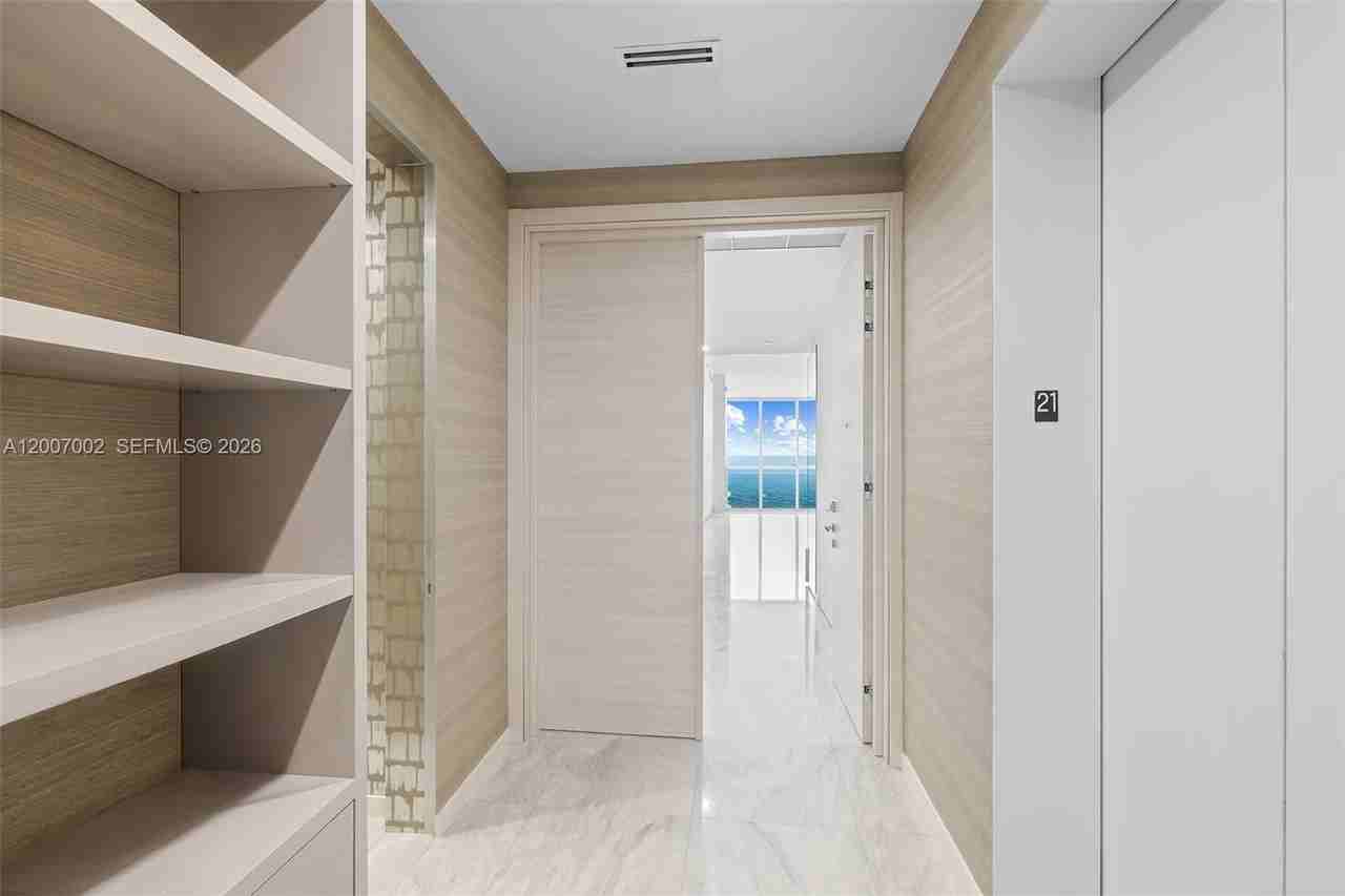 100 S Pointe Dr #2107 - Photo 2 of 35