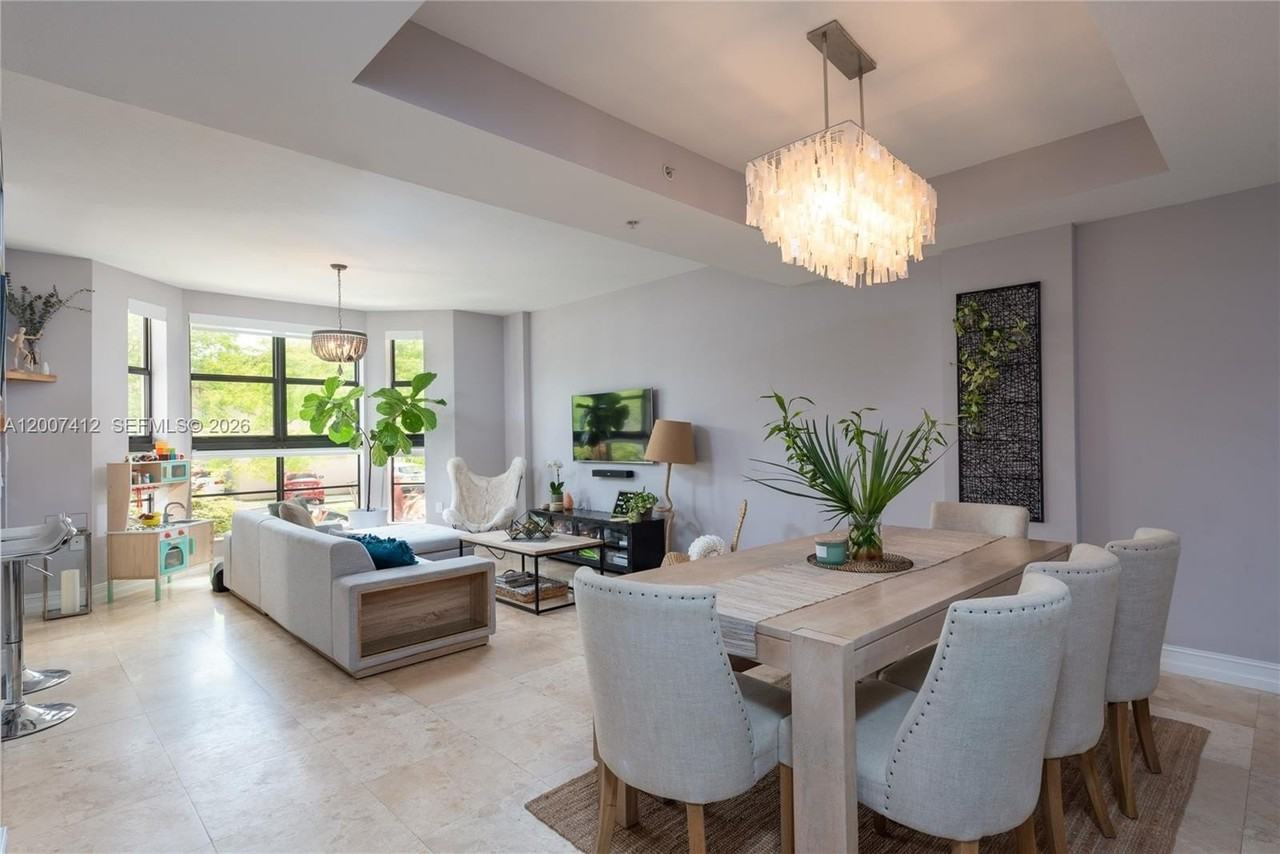 1650 Galiano St #TH14 - Photo 4 of 41