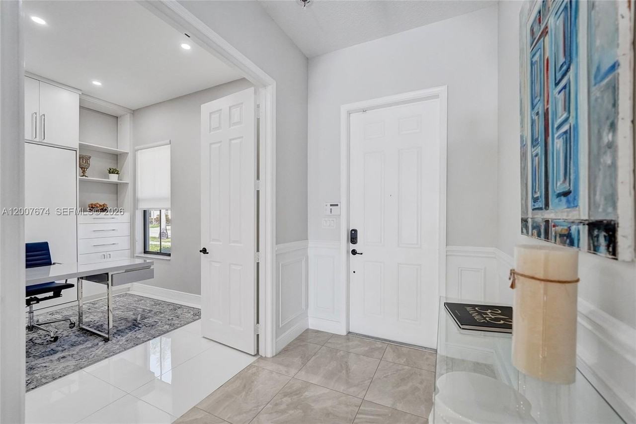 2740 Nw 83rd Ter - Photo 4 of 50