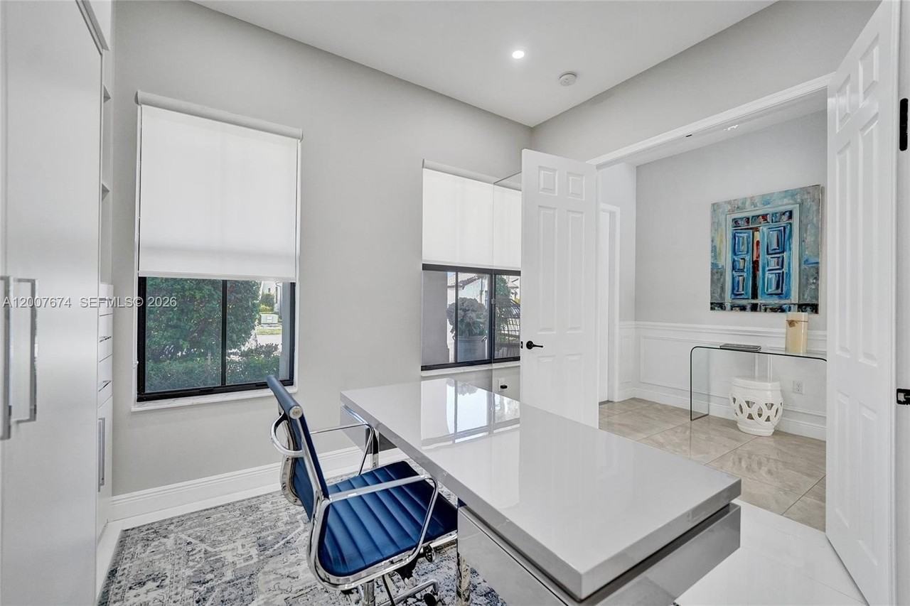 2740 Nw 83rd Ter - Photo 7 of 50