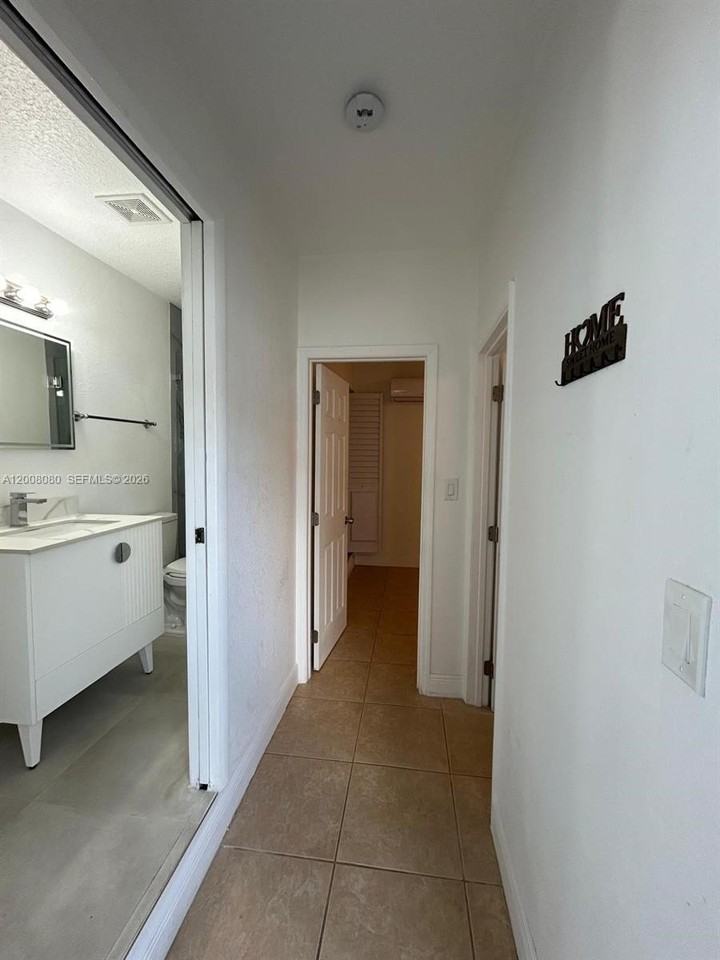 14731 Sw 170th Ter #1 - Photo 3 of 8