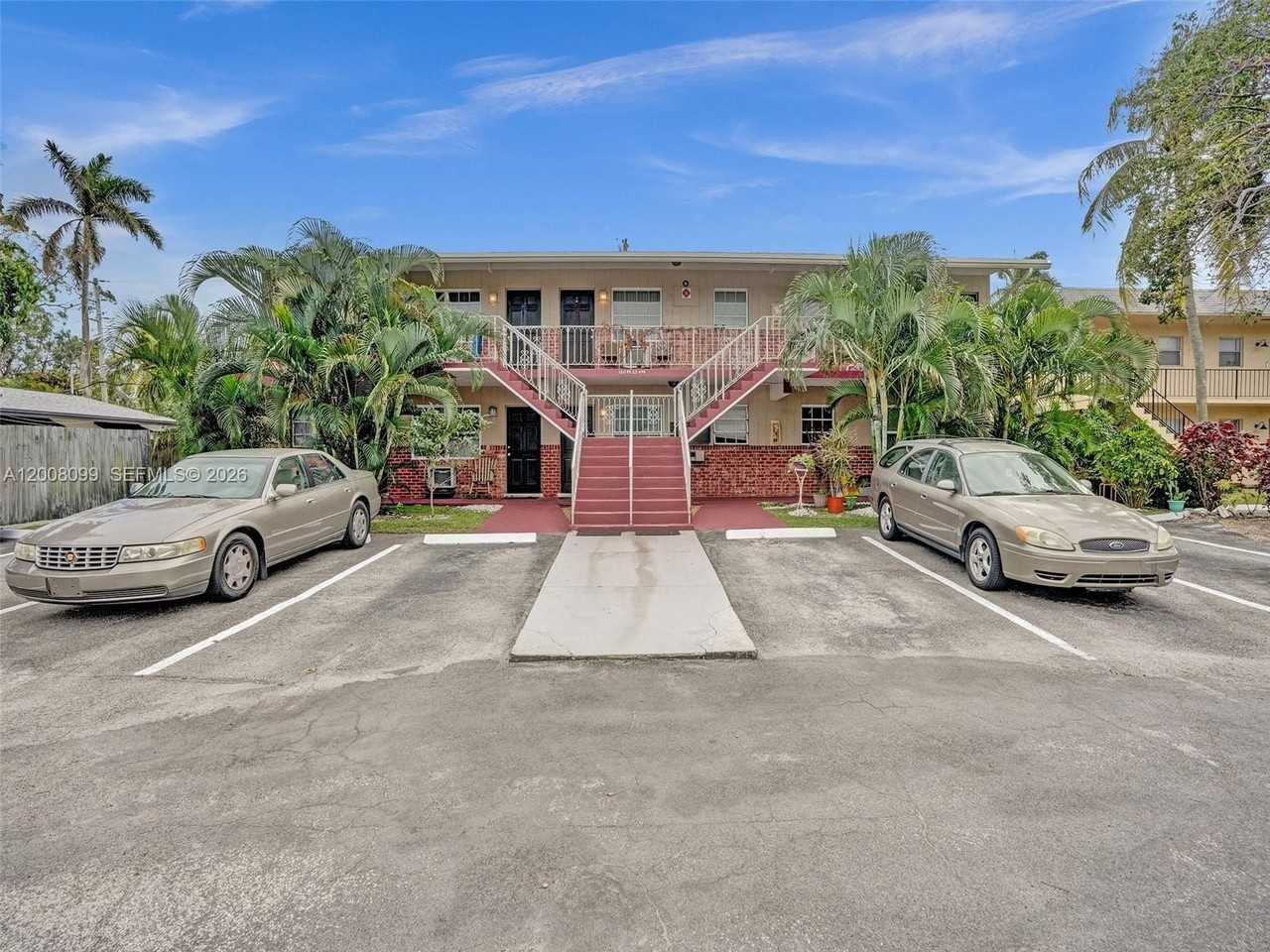 1211 Ne 23rd Ave #2