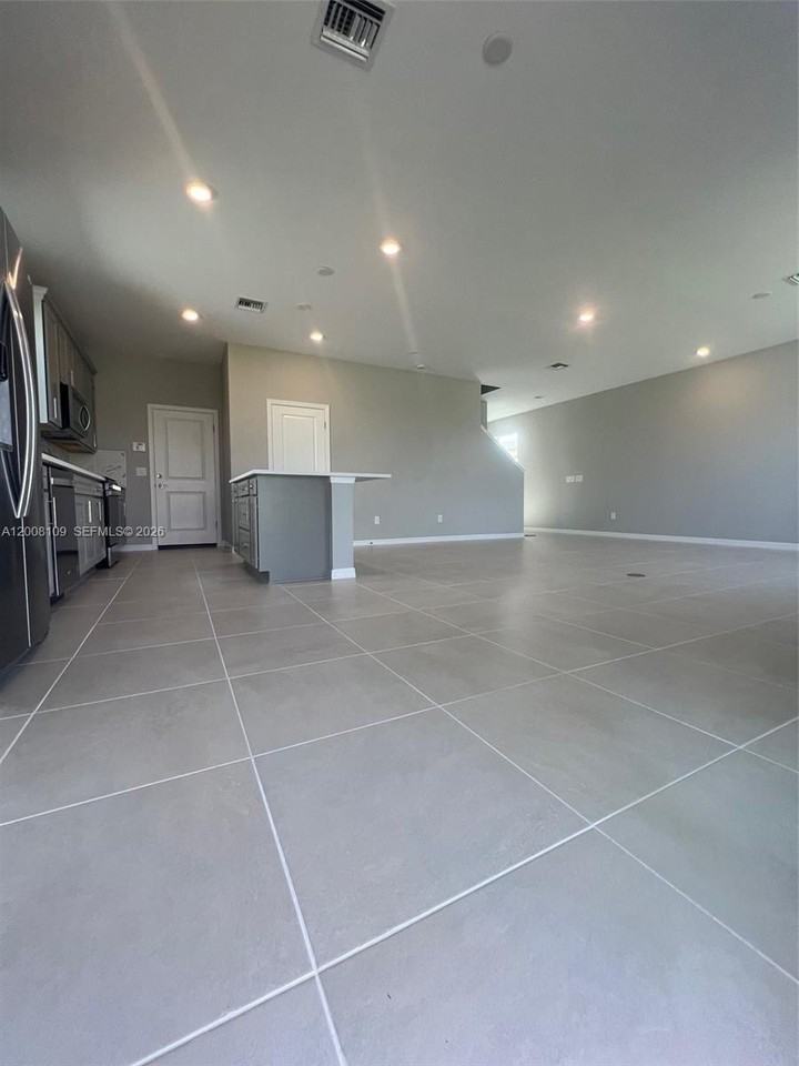 12222 Sw Myrtle Oak Dr - Photo 5 of 22