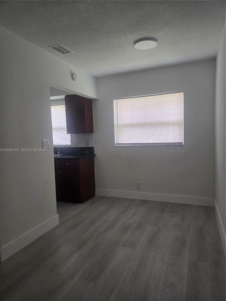 4090 Nw 31st Ter #3 - Photo 5 of 9