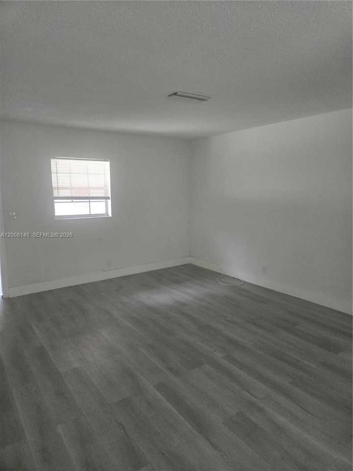 4090 Nw 31st Ter #3 - Photo 7 of 9