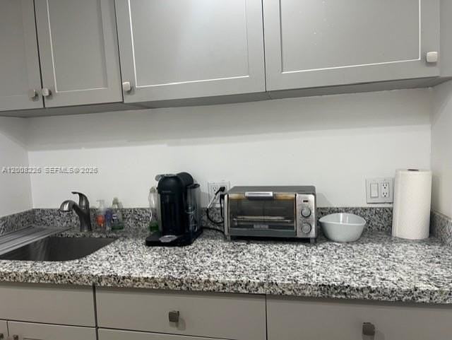 5910 Sw 62nd Ter #A - Photo 7 of 7