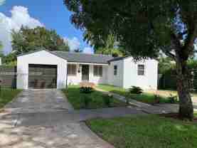 931 Ne 81st St - Photo 1 of 1