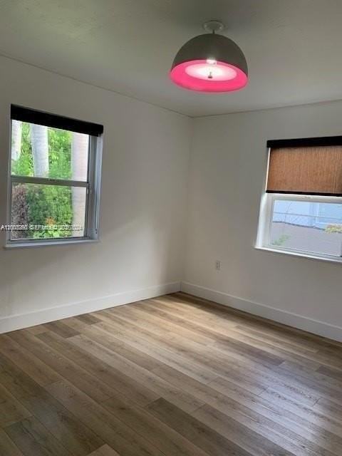 931 Ne 81st St - Photo 6 of 11