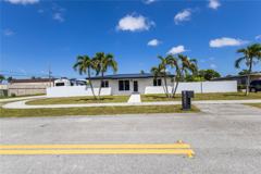 3001 Sw 35th Ave #FRONT - Photo 1 of 1