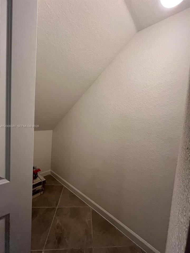25002 Sw 114th Ave #25002 - Photo 7 of 31