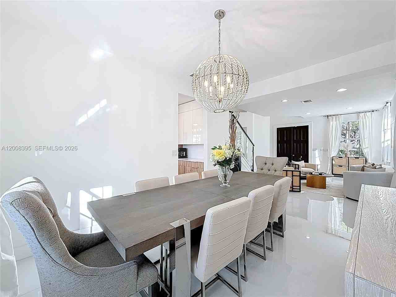 1598 Sandpiper Cir - Photo 6 of 25