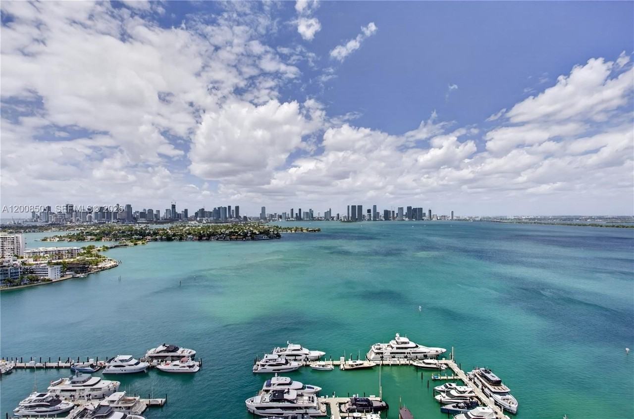 1900 Purdy Ave #TS02