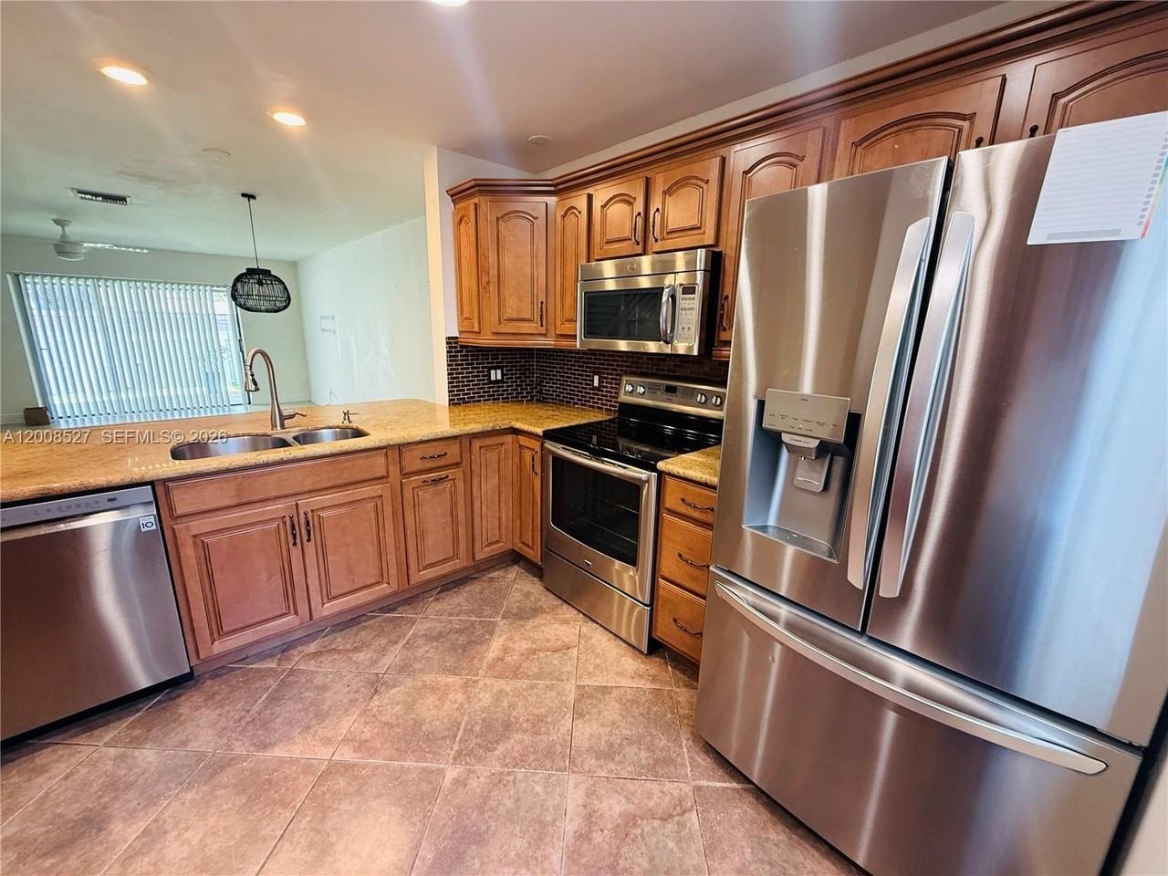 117 Nw 106th Ave #117 - Photo 7 of 19