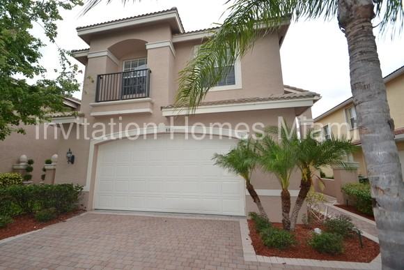 8811 Briarwood Meadow Ln - Photo 2 of 22