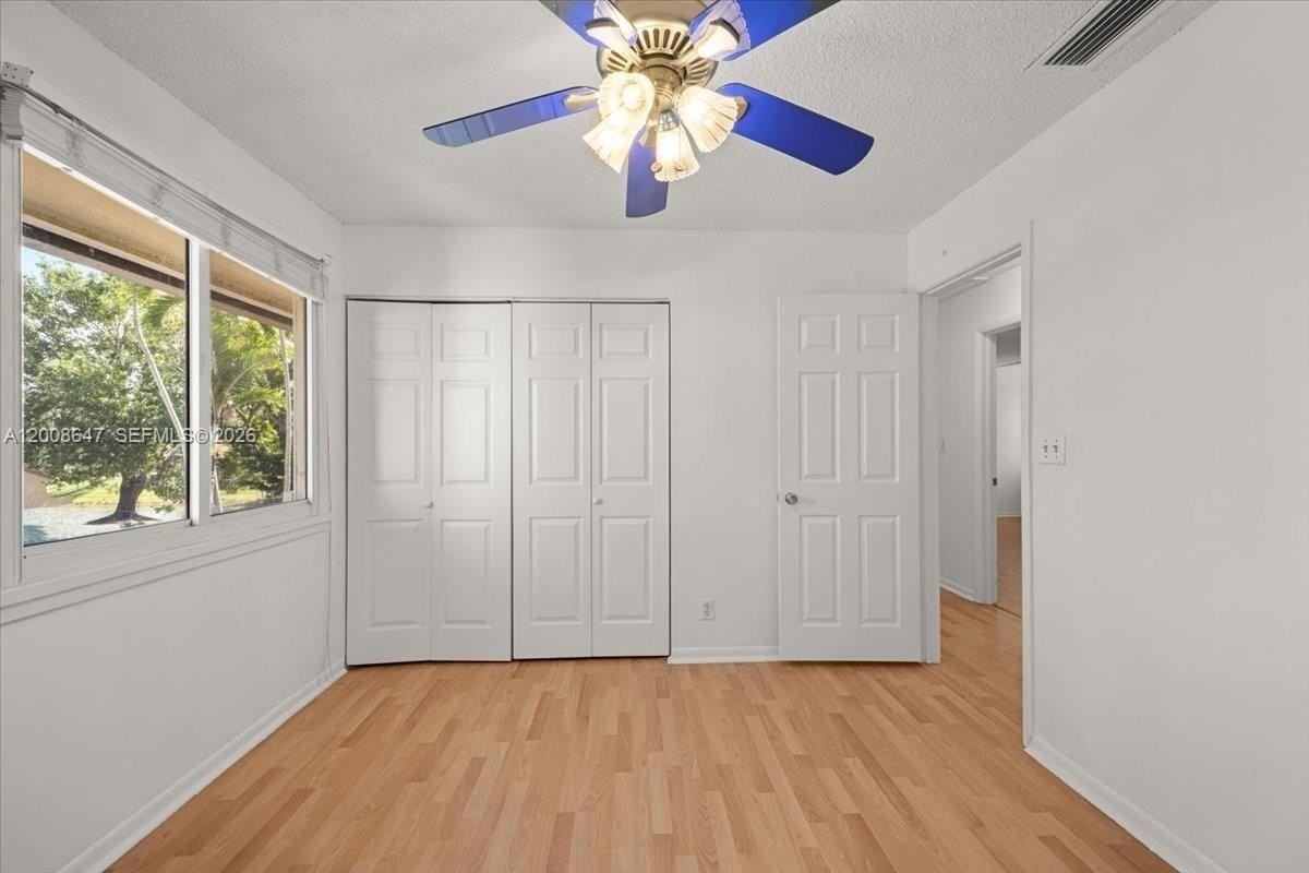 2560 Bass Way #2560 - Photo 6 of 42