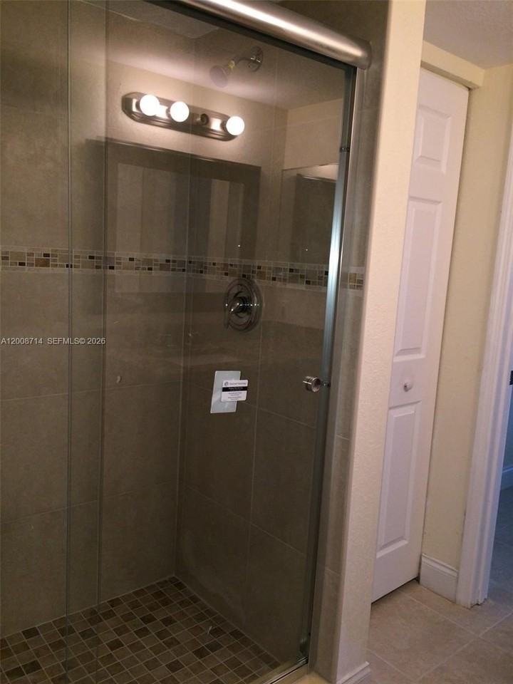 407 Gardens Dr #103 - Photo 7 of 9