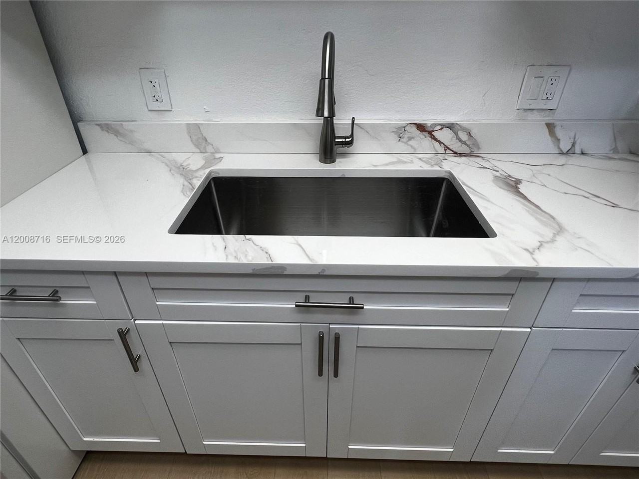 7124 Southgate Blvd #7124 - Photo 3 of 16