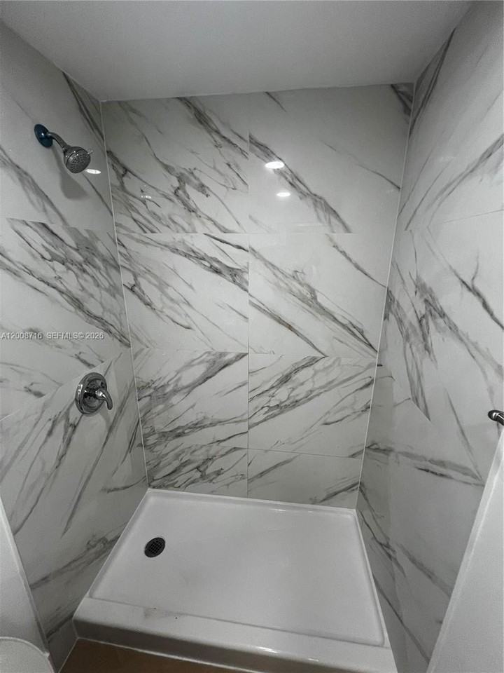 7124 Southgate Blvd #7124 - Photo 6 of 16