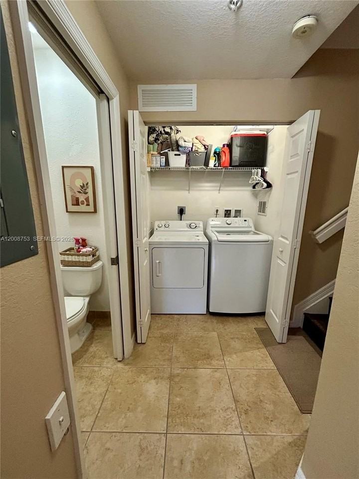 10870 Nw 88th Ter #225 - Photo 7 of 17