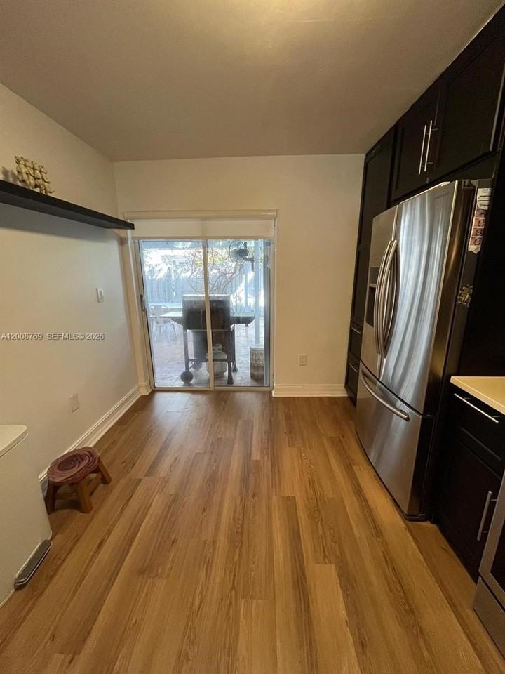 7451 Sw 163rd Ct - Photo 5 of 29