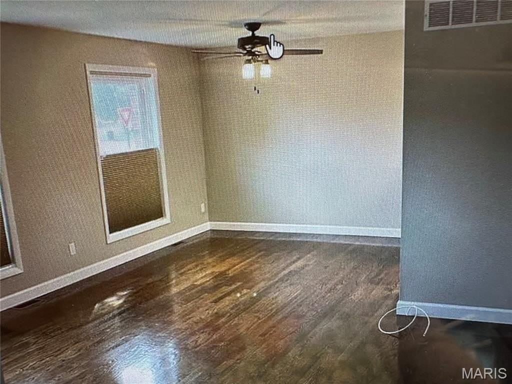 7359 Balson Ave - Photo 2 of 10