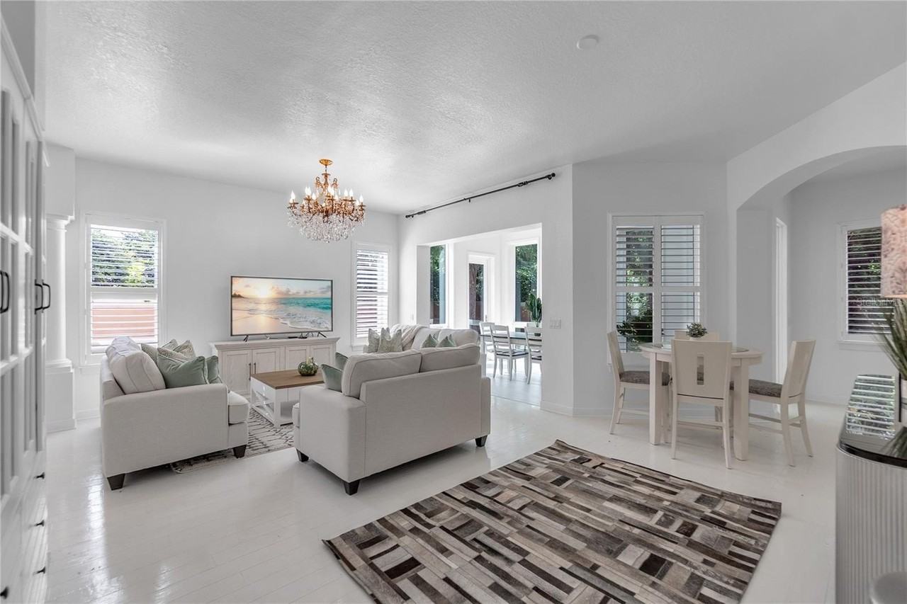 5405 46th Ct W - Photo 6 of 50