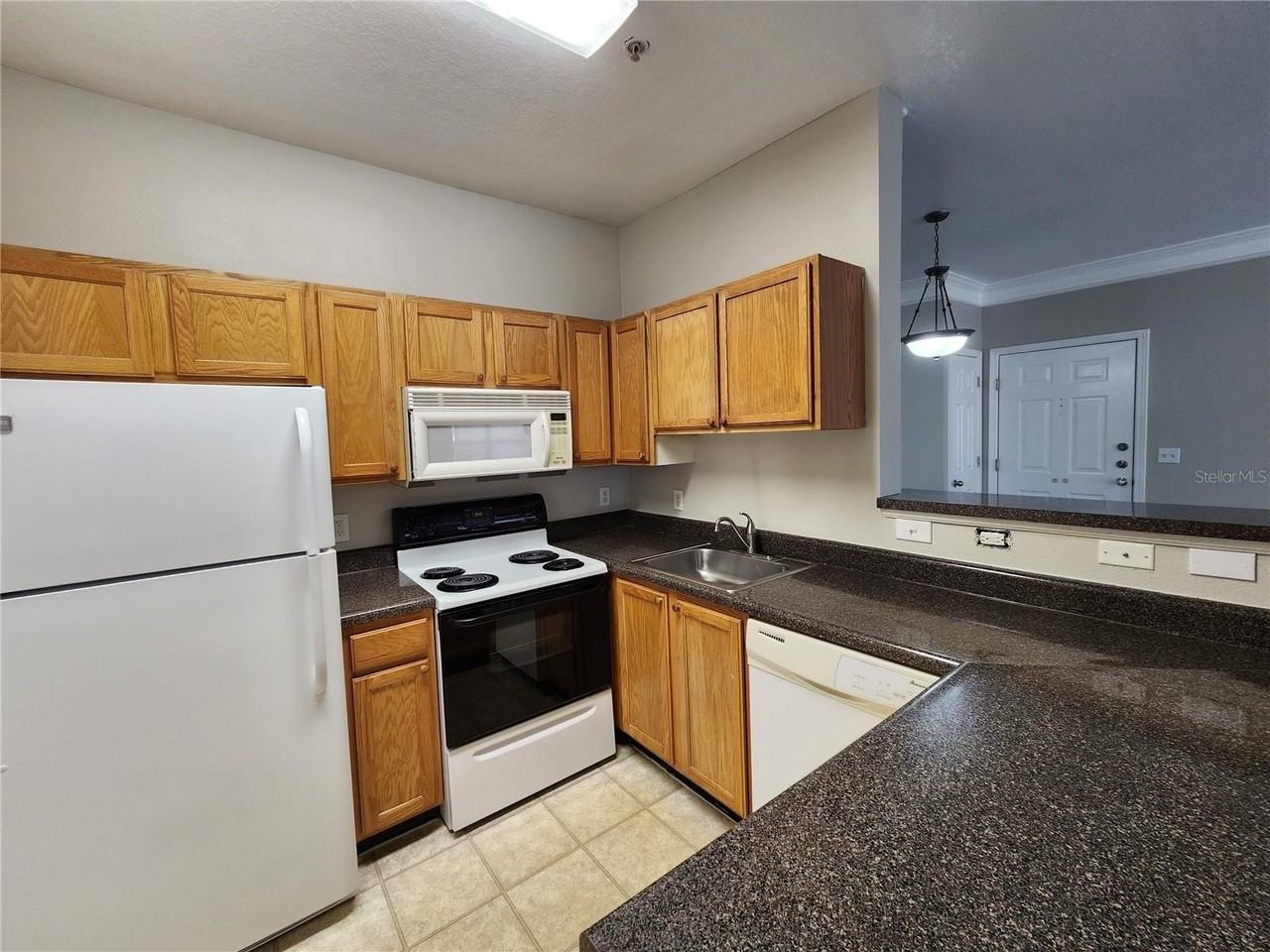 4802 51st St W #1808 - Photo 2 of 16