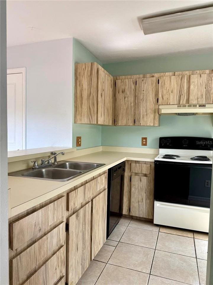 6264 Sw 8th Pl - Photo 4 of 22