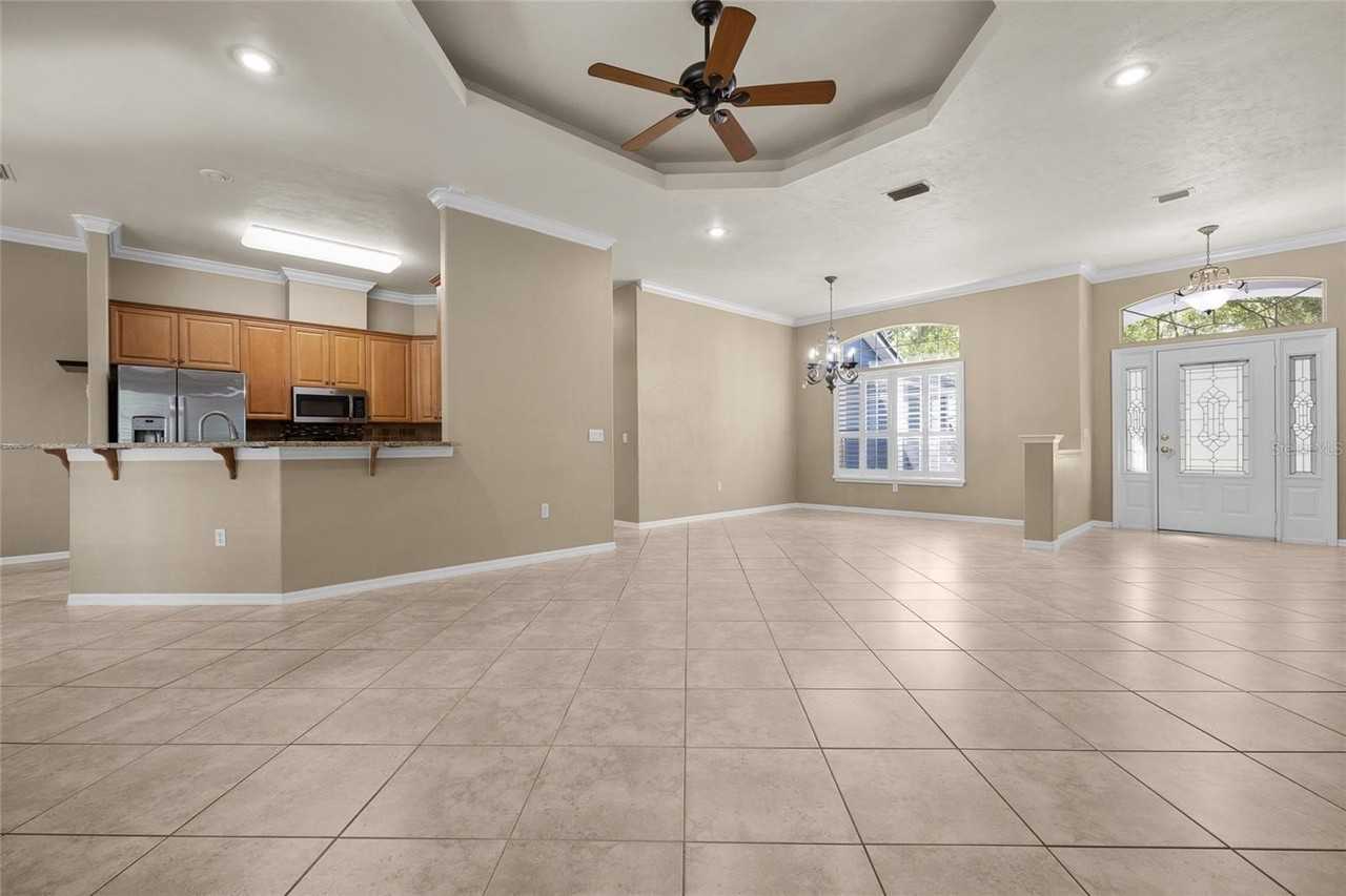 8336 Sw 8th Pl - Photo 5 of 34