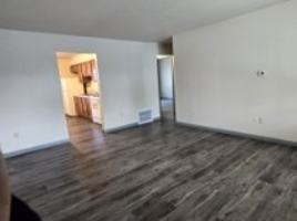 featured image of 201 W Palmer St